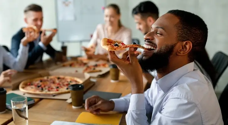 business pizza party