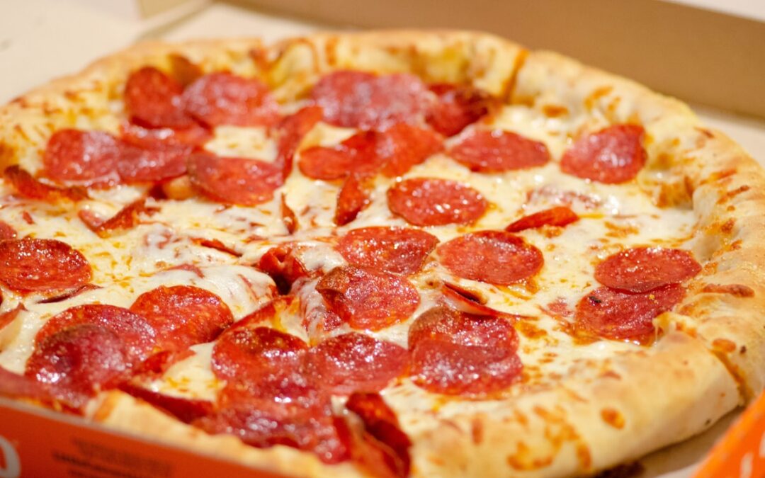 Delivery Pizza vs Frozen Pizza — Real Cost Comparison